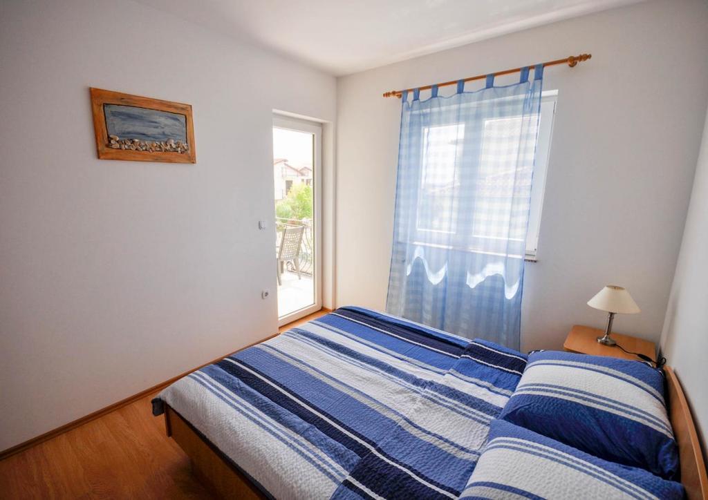 Ana M Apartments Novigrad  Екстер'єр фото