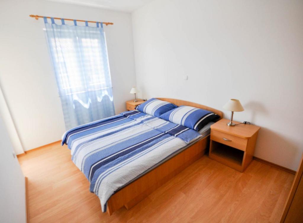 Ana M Apartments Novigrad  Екстер'єр фото