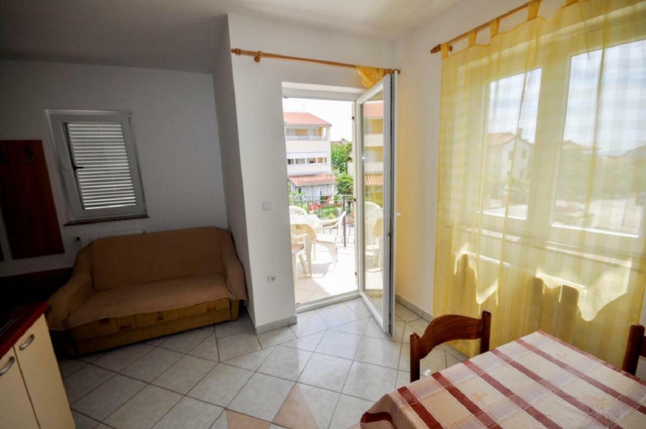Ana M Apartments Novigrad  Екстер'єр фото