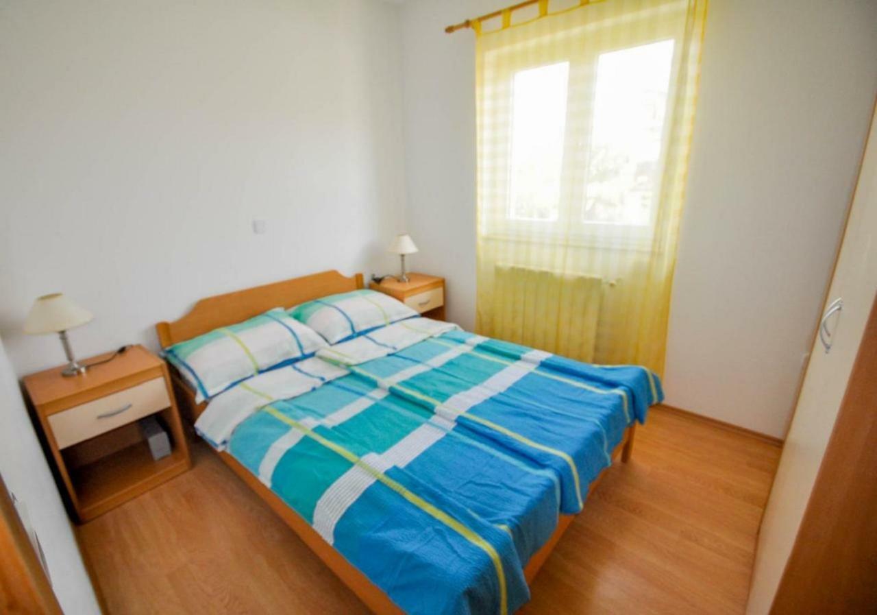 Ana M Apartments Novigrad  Екстер'єр фото